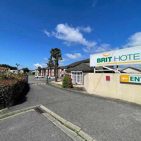 Brit Hotel Essentiel Pau Lescar Exterior foto